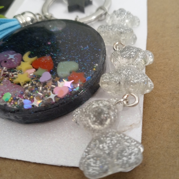 Fun liquid waterfall shaker resin keychain - Picture 8 of 16
